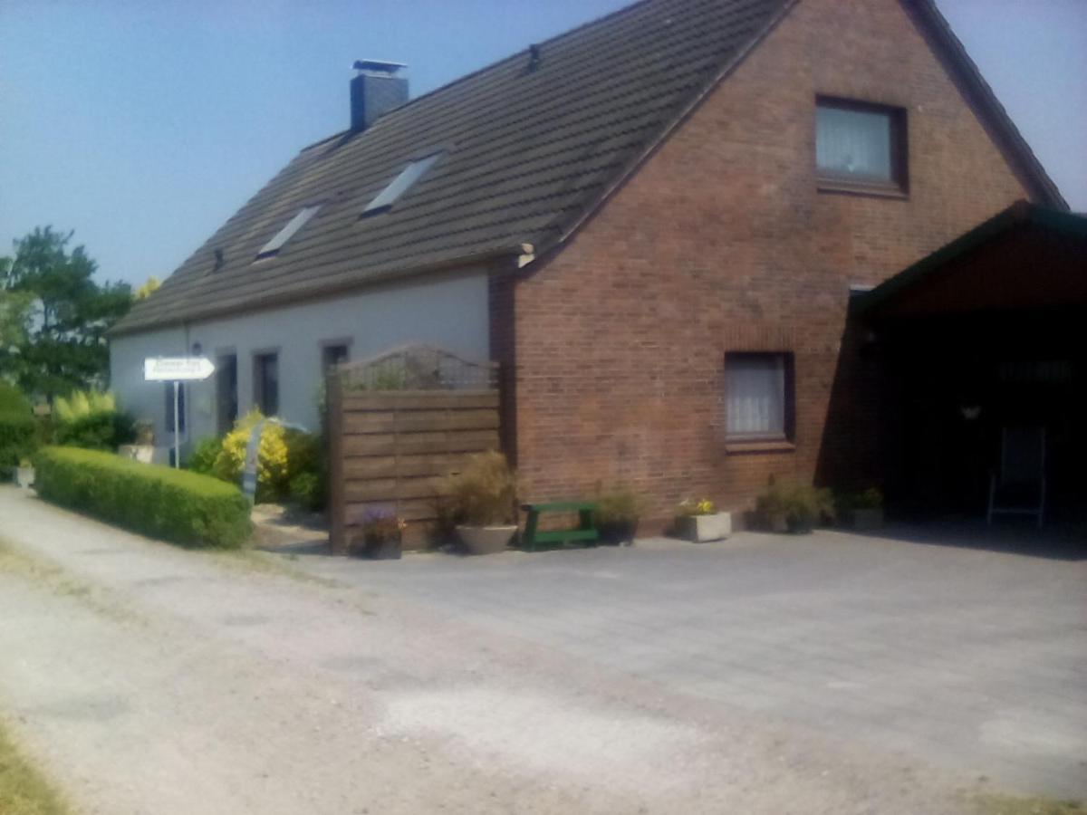 Up De Pfahldeichsweg Bed and Breakfast Neugarmssiel Buitenkant foto